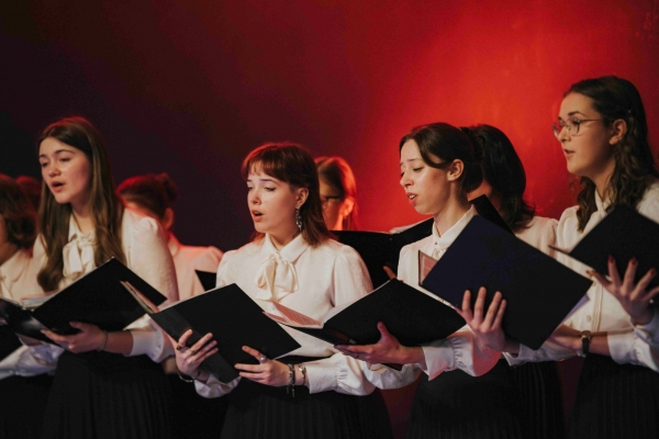 602012854_122146812536726460_4016922876271174781_n